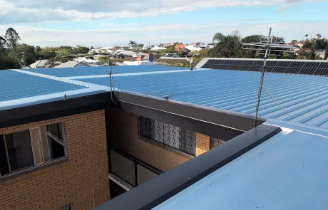Completed KLIP-LOK metal roof on an Ascot unit block